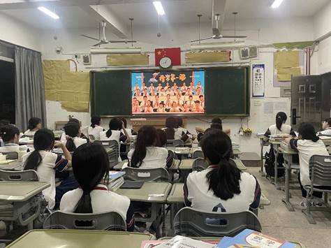 5dfe77671ed94fe9327b25f31606258