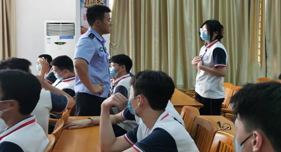 f097088c144e8adf9903bd52379ef60