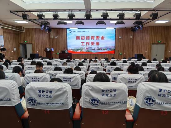 03b920932d1c30c8a60e272a238f17d