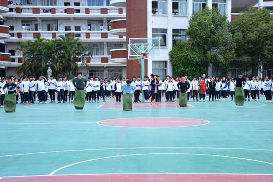 6650786a66703057d21ede9d7d23ac5