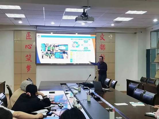 \"微信图片_20221201201735\"