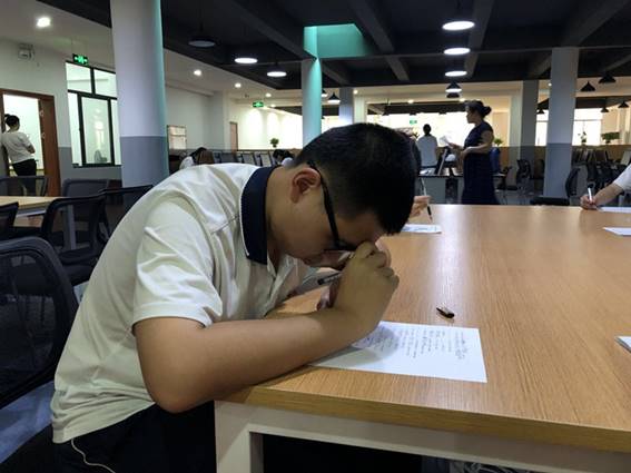 \"mmexport1526896123439_副本.jpg\"