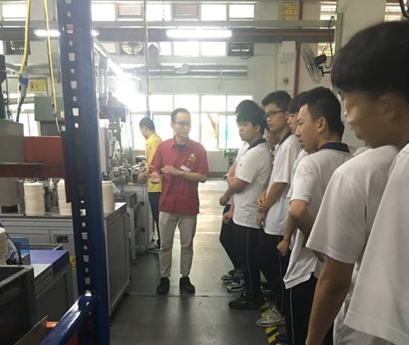 \"微信图片_20180612221430.jpg\"