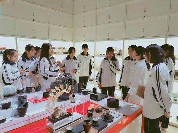 7e851aa0663740adb014e04b6addc9f