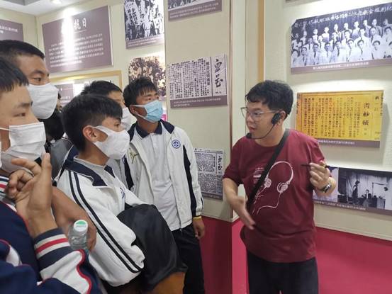 \"微信图片_20211118091941\"