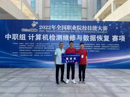 f92b5dde2000d116d4c2d45426976cb