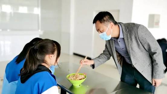 \"微信图片_20230414203453\"