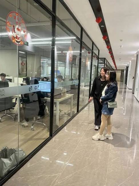 \"微信图片_20230427151228\"