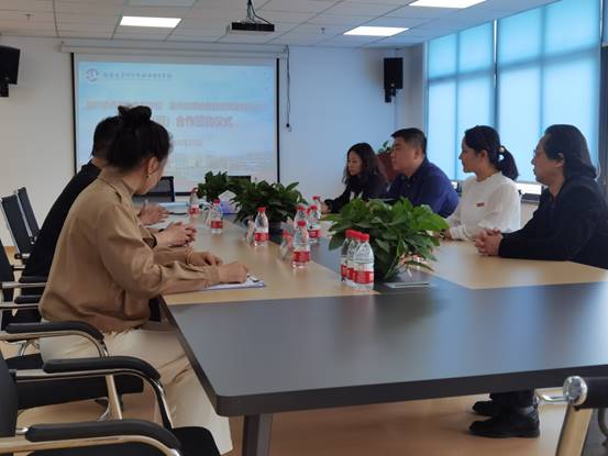 \"微信图片_20230427144834\"