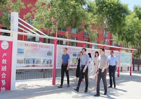 5982dde2a405c57dcb80166ae315bea