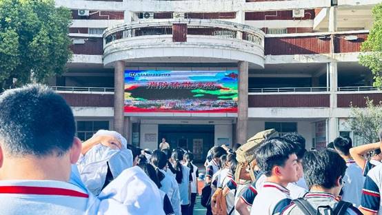 \"微信图片_20250615211326\"