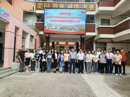 \"微信图片_20250923115221_10_127\"