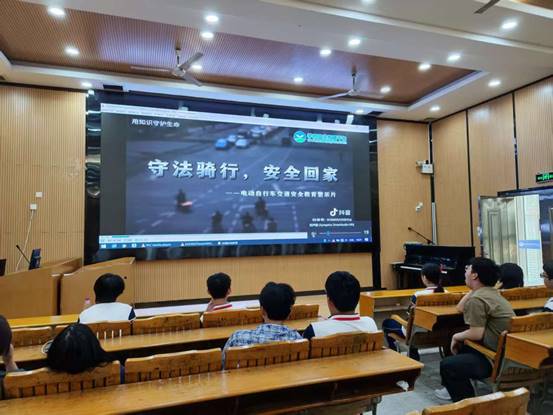 \"微信图片_20250920102326_180_316\"