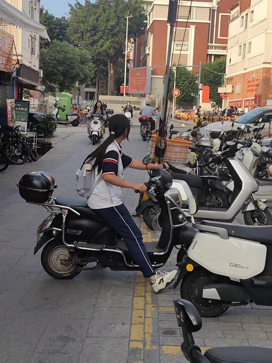 c120440527c10de4bf9d3fe3168d9338