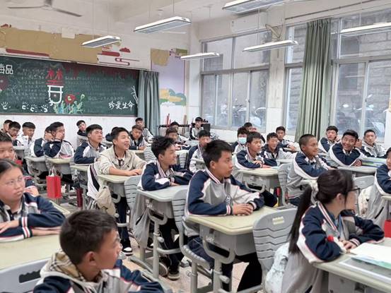 0387882aa6d43b030e118fcb317d5b3b